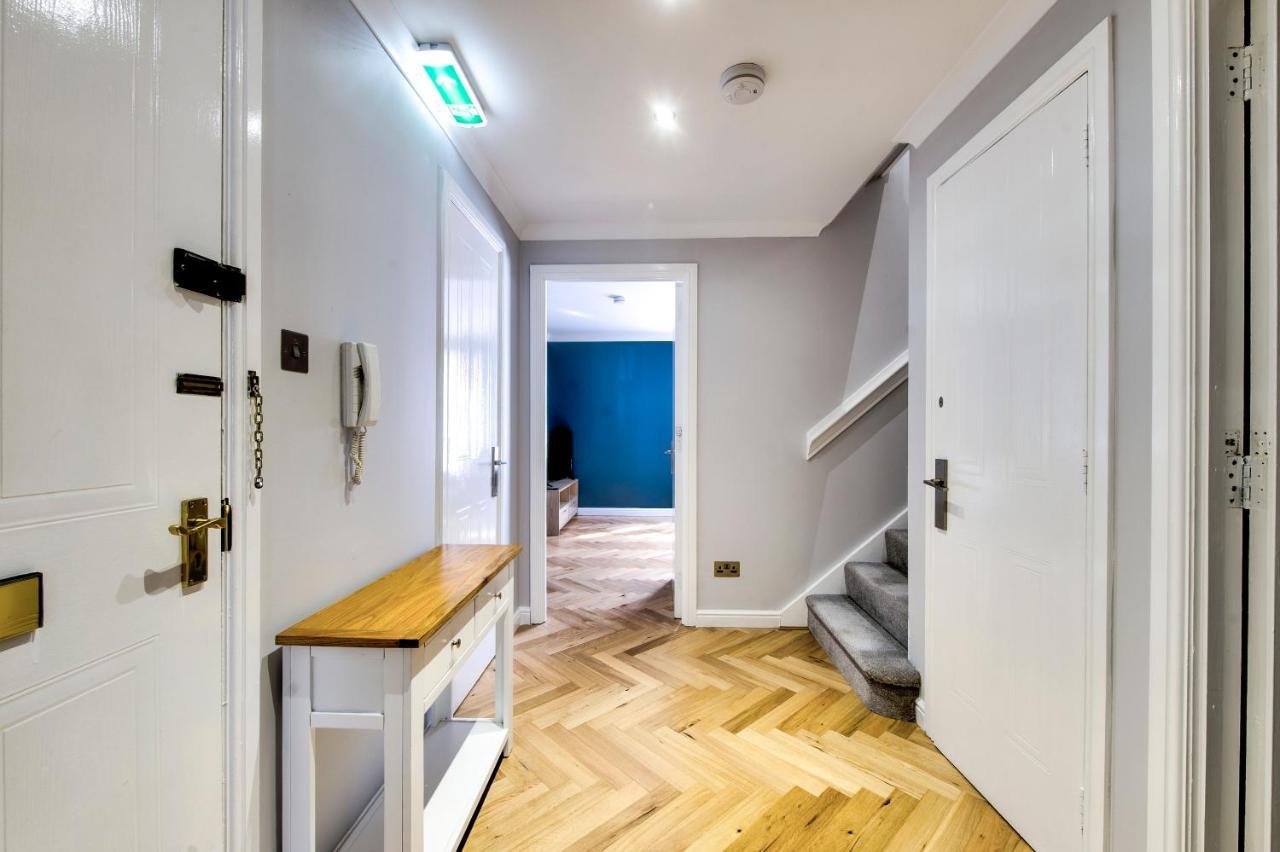 Apartment Spacious 4br Centre W/ Free Parking *